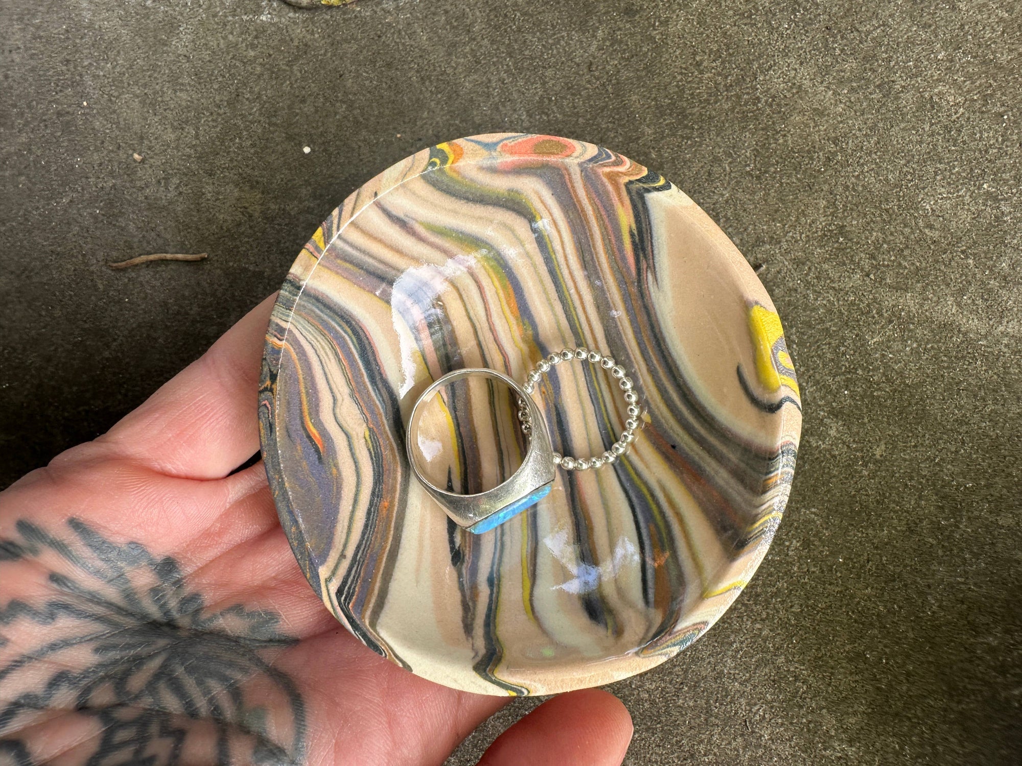 Striped ceramic bowl small