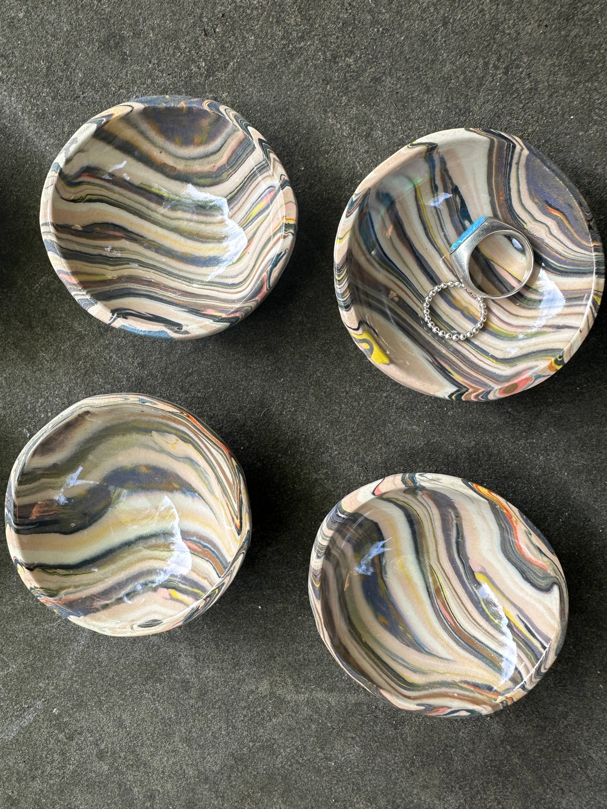 Striped ceramic bowl small