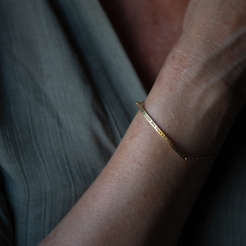 CLOSER NOW | Bar Bracelet